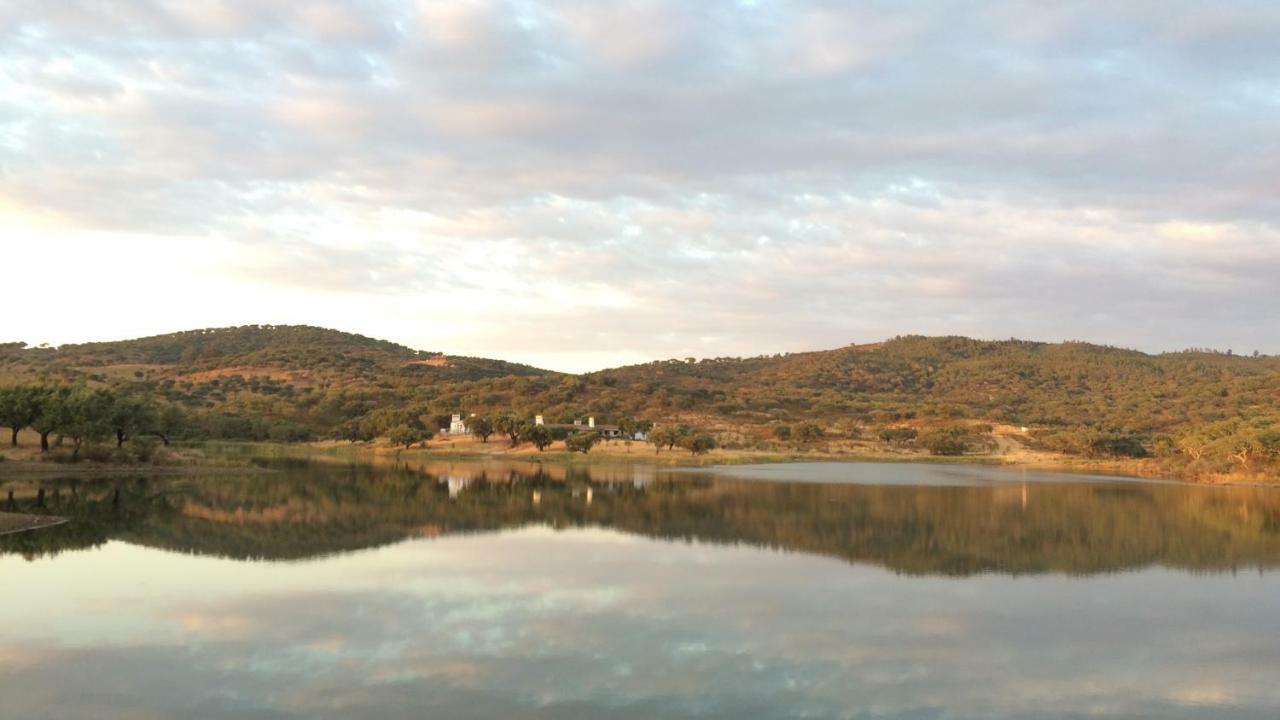 Fontes - A Essencia Do Alentejo Com Lago Privado Редондо Екстериор снимка
